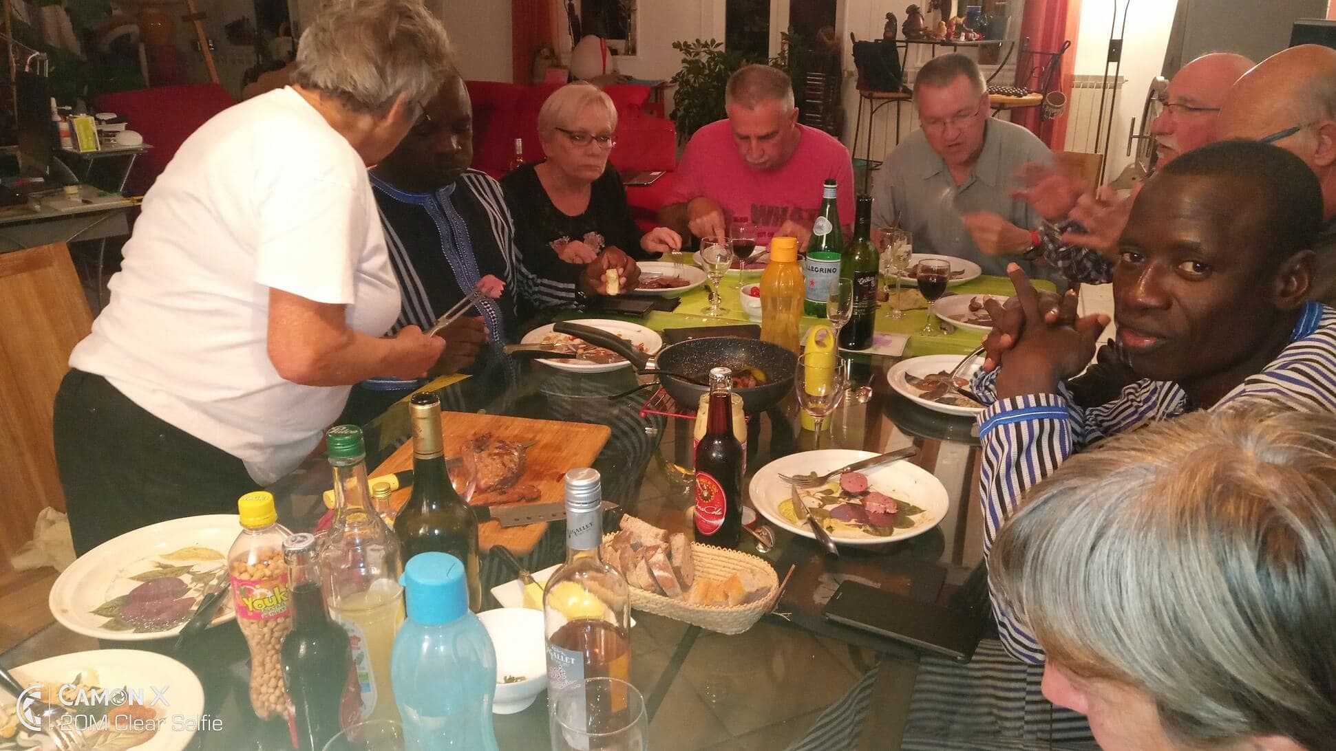 Le développement durable par le brassage culturel, Lons-Le-Sonnier
