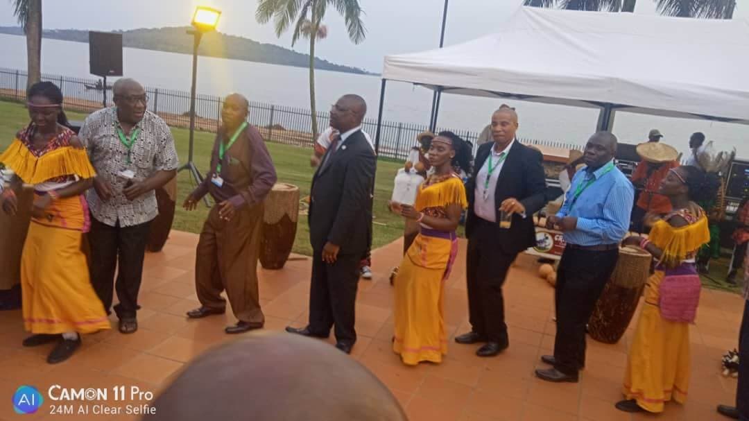 Zulu_danse_uganda